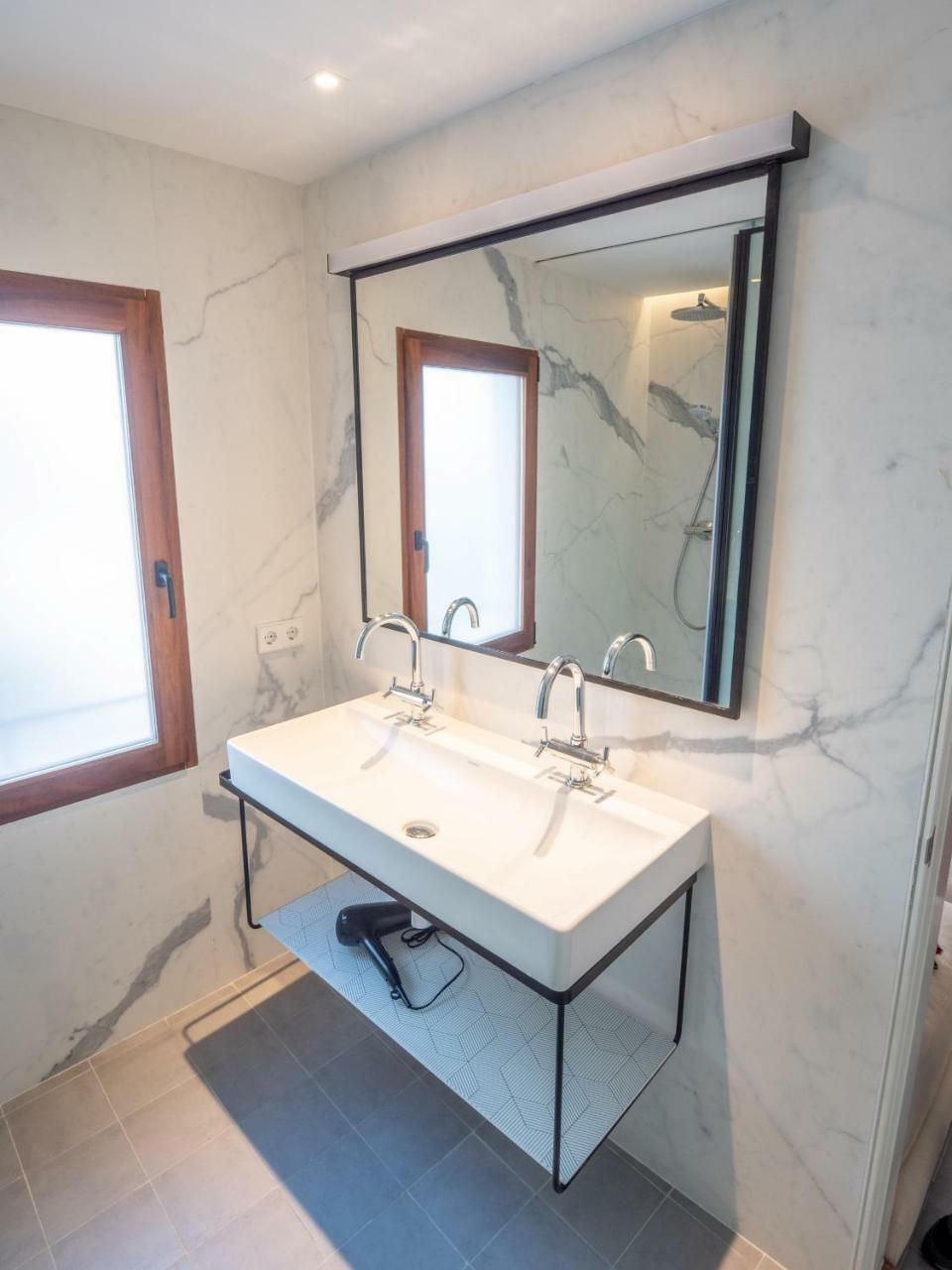 Es Palauet Brandnew One Suite Apartment In Ibiza Center Exteriér fotografie